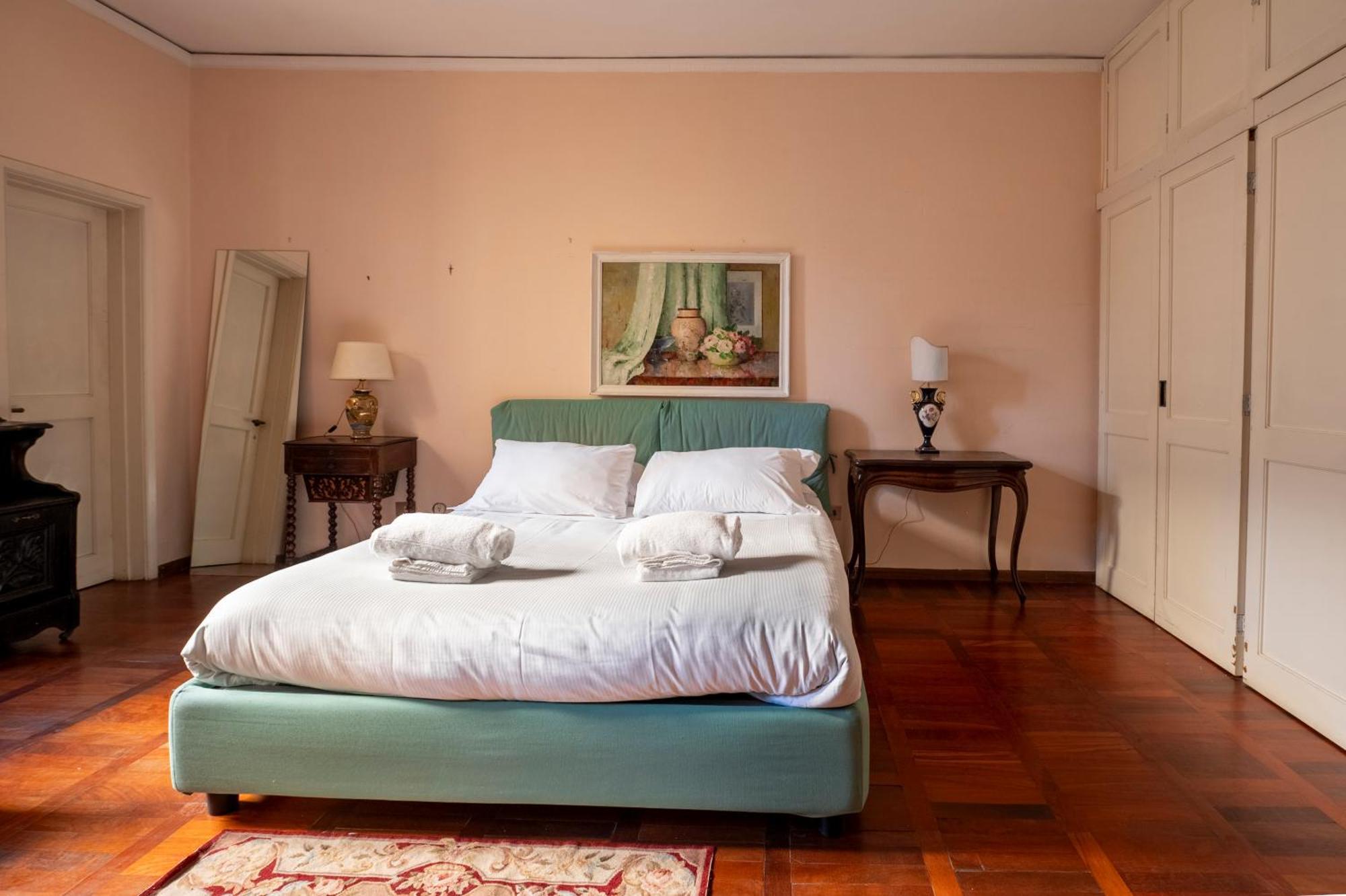 Caravaggio- Con Bagno Privato In Condiviso Oltrarno Gasthof *