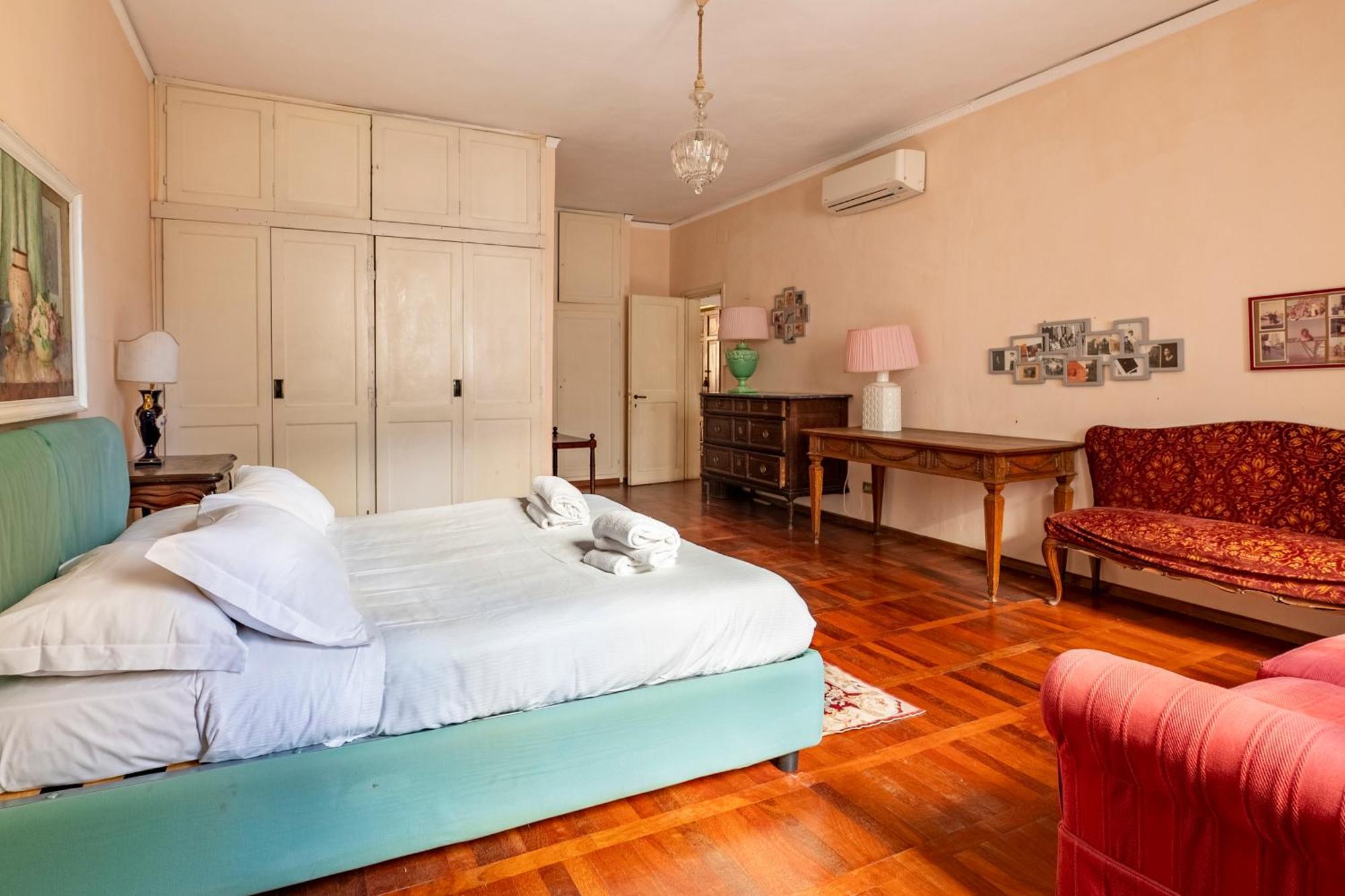 Gasthof Caravaggio- Con Bagno Privato In Condiviso Oltrarno Florenz